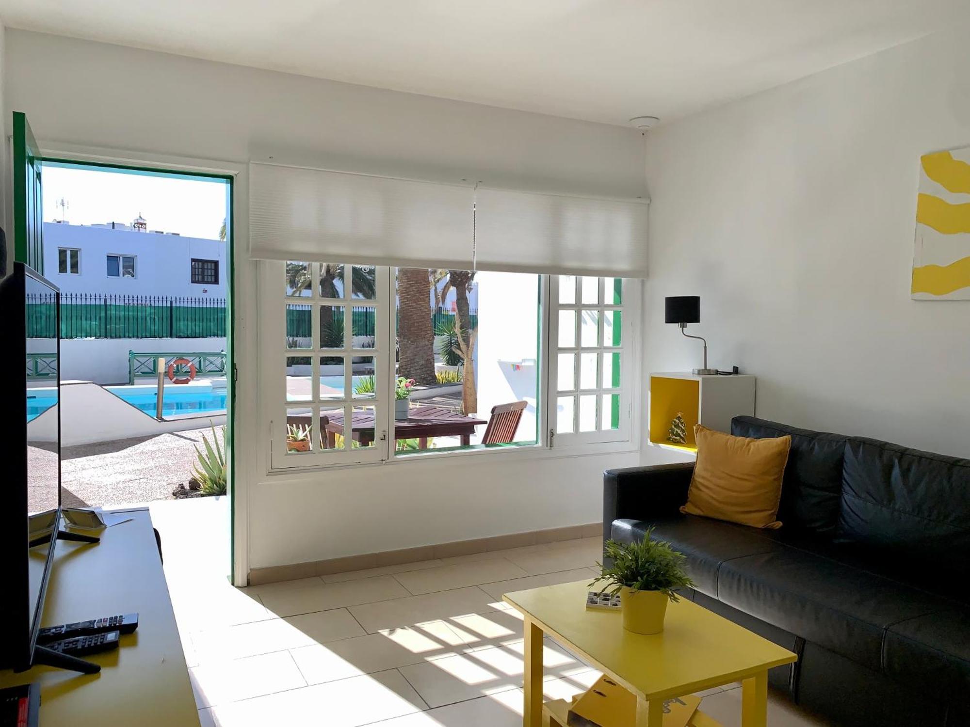 Apartamentos LlAMAR Puerto del Carmen  Habitación foto